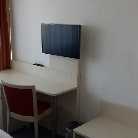 Πανσιόν & Restaurant Moewchen Norden