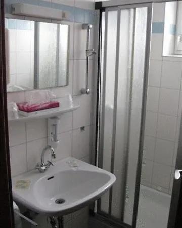 & Restaurant Moewchen